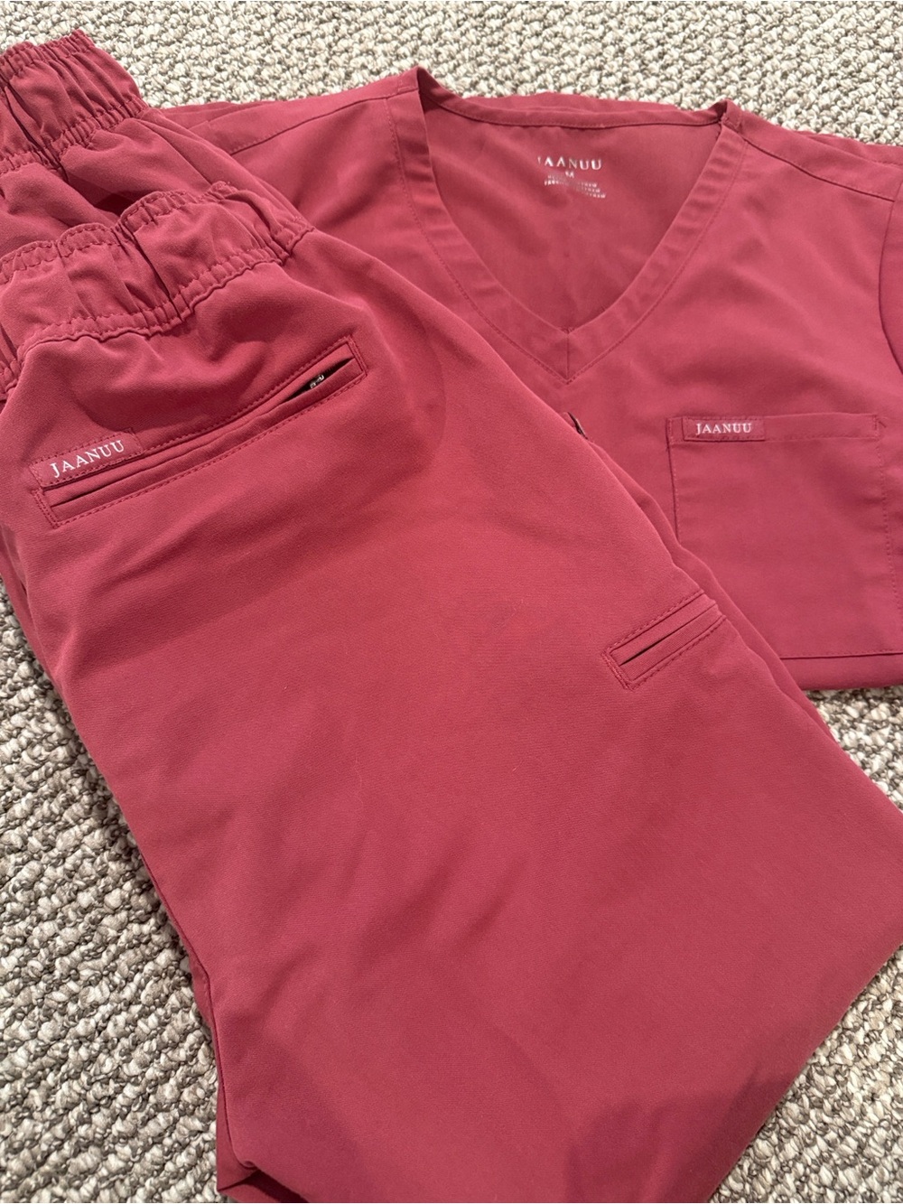 Jaanuu Women's jogger scrub Pants in Rose or winterberry